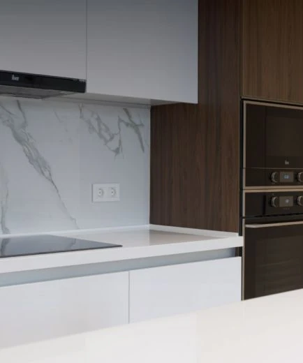 Expert Contractors Ready to Assist You